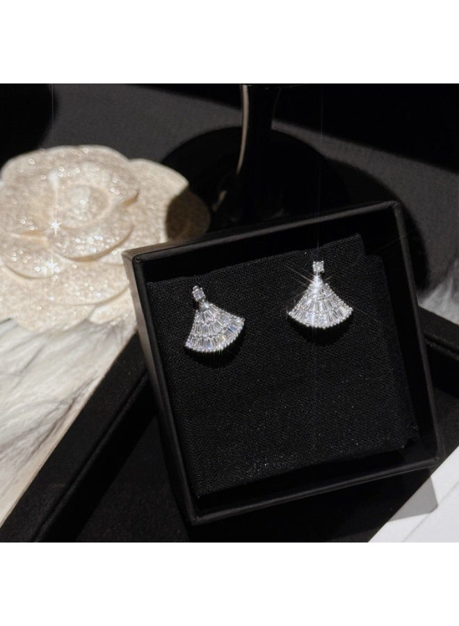 سيلسي أقراط Sellcy الفاخرة المطلية بالذهب على شكل مروحة متدلية مرصعة بالزركون اللامع للنساء - Image 1